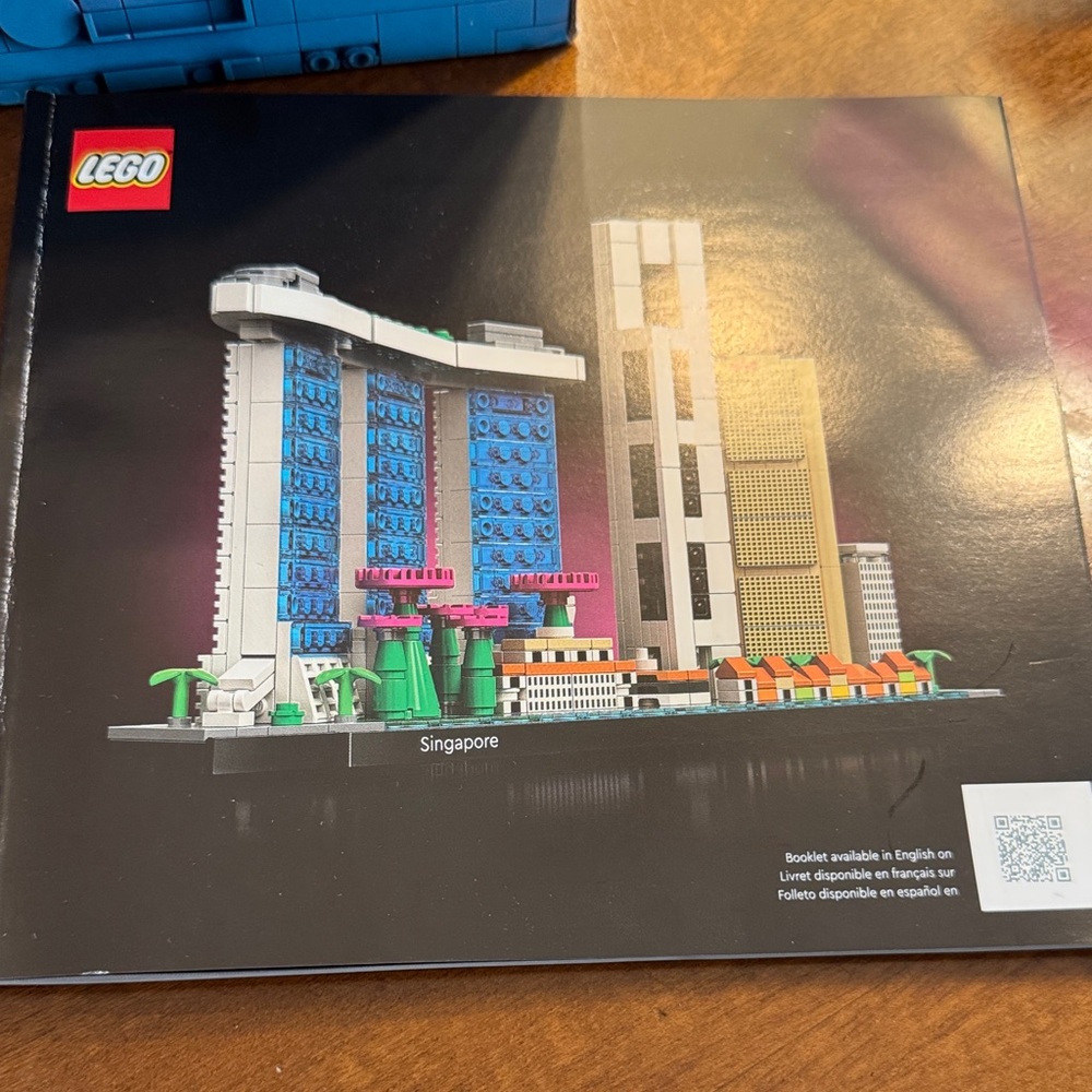 Lego Singapore Skyline Set - Blue, Pink, White